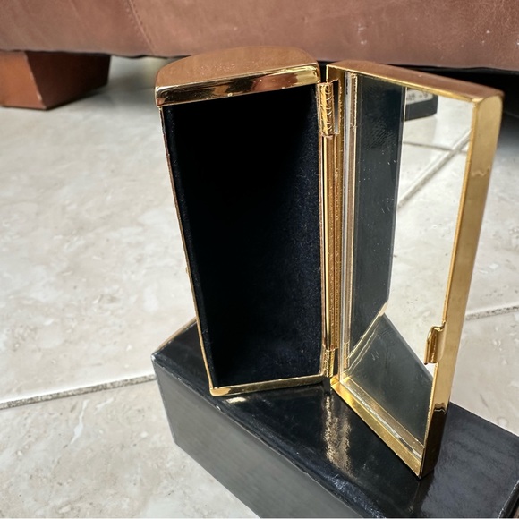 Beautiful lipstick case - Picture 9 of 11